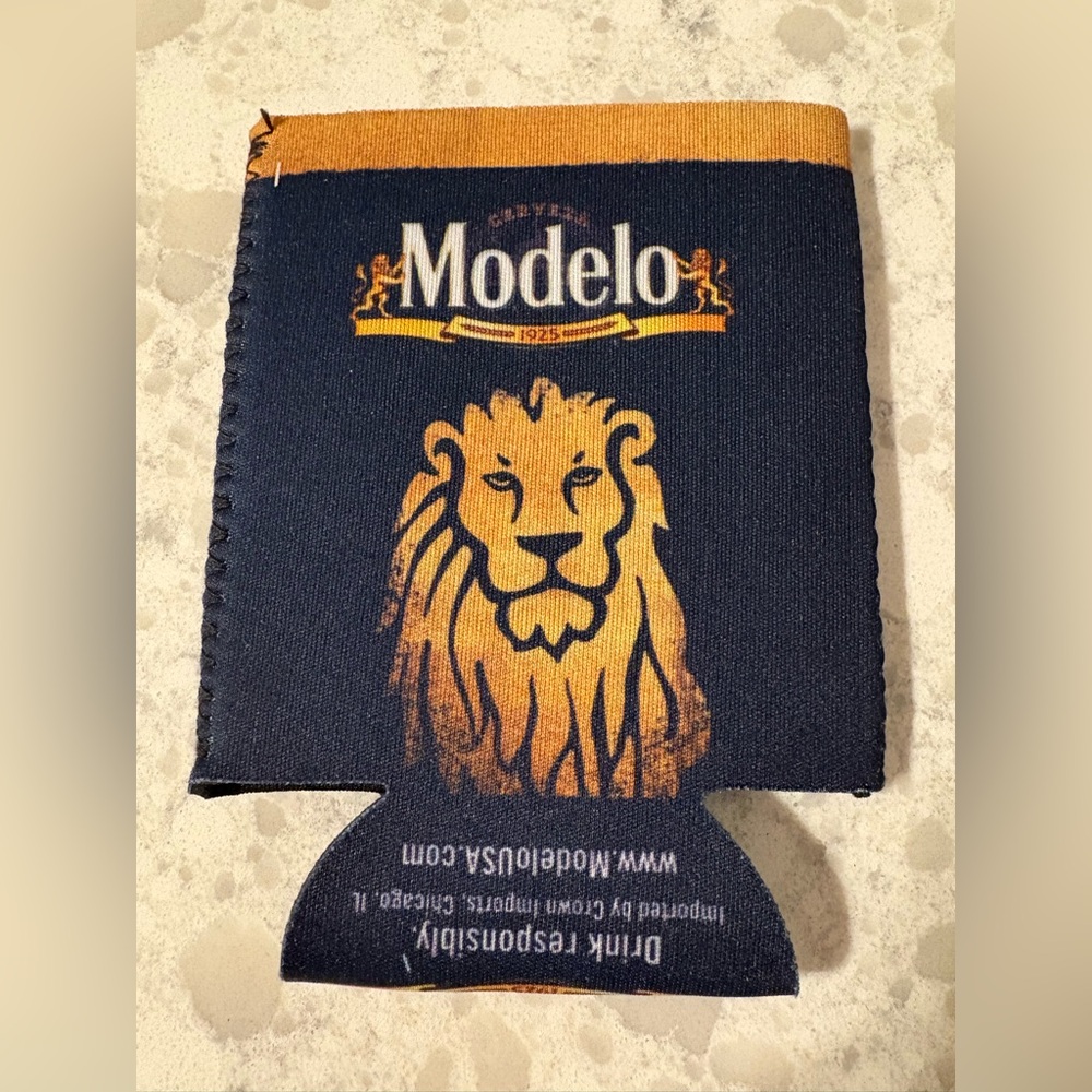 NEW 🍻Modelo Navy Blue Caps /Accessories Set for 2: caps beads koozies sunglasses - Picture 9 of 12